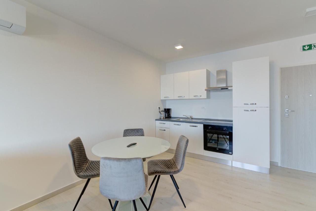 Apartmani Olimp Свети Юрай Екстериор снимка